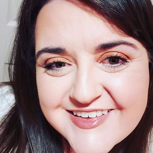 Meet your Posher, Pam